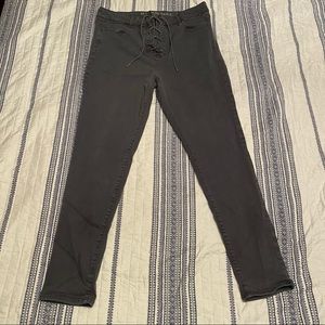 American Eagle Super High Rise Grey Jegging 16L